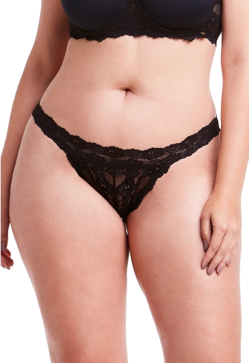 Calcinha Tanga em Renda Self